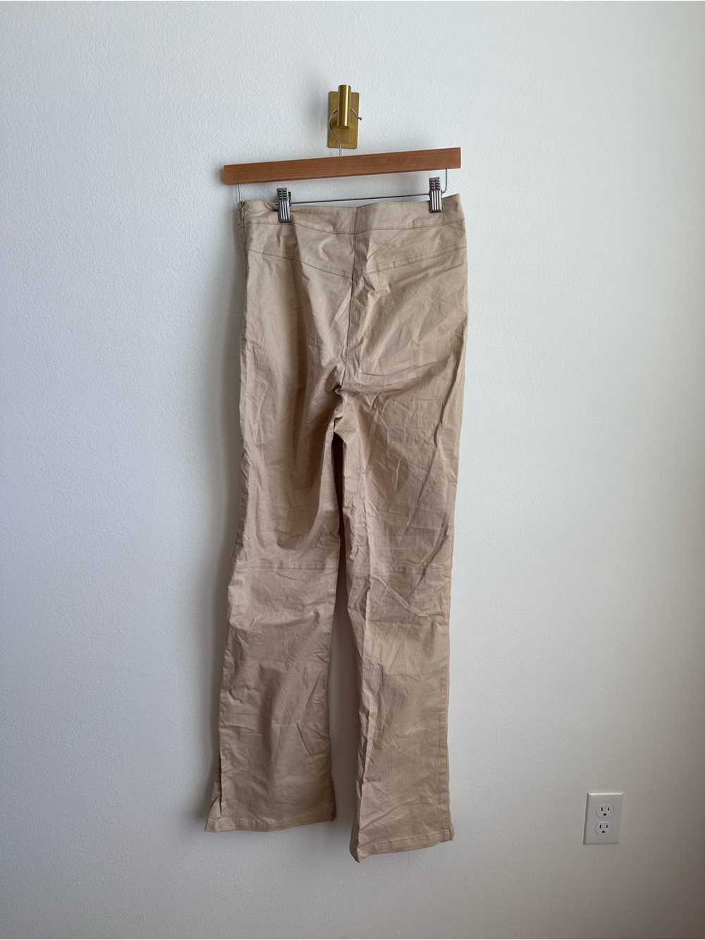 NWT Tiger Mist Jadene Pants Tan Wide Leg V Waist High Rise Trousers S - Picture 11 of 16